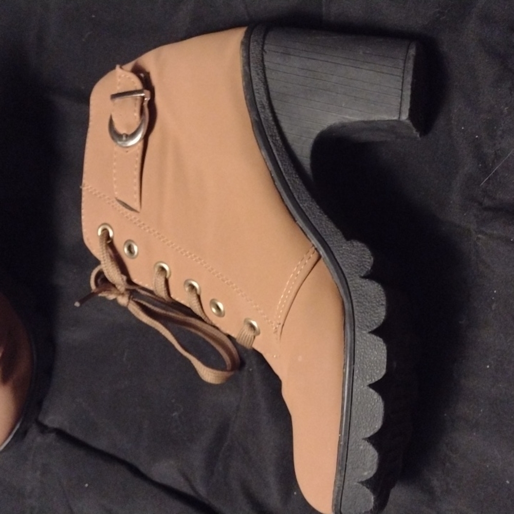 Fall Boots - Picture 3 of 4